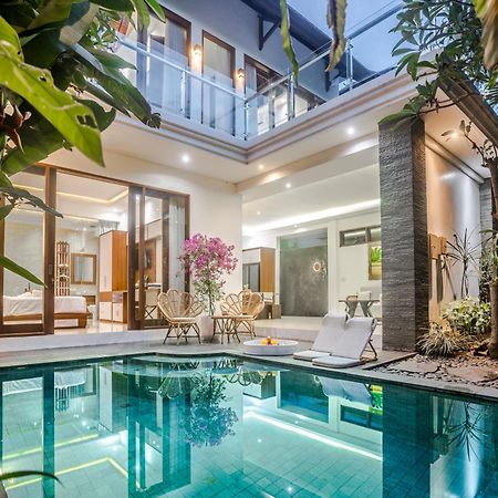 Villa Amelie By Jb Villas Семиняк Екстериор снимка